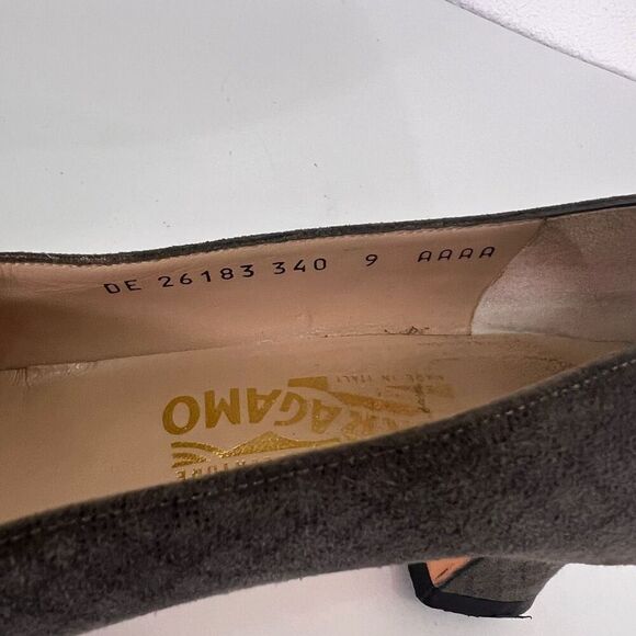 Salvadore Ferragamo Grey Suede Diamond Pattern Low Heels - Picture 11 of 11